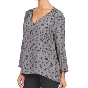 See U Soon New Women’s M V-Neck Flowy Hi-low Hem Print‎ Blouse